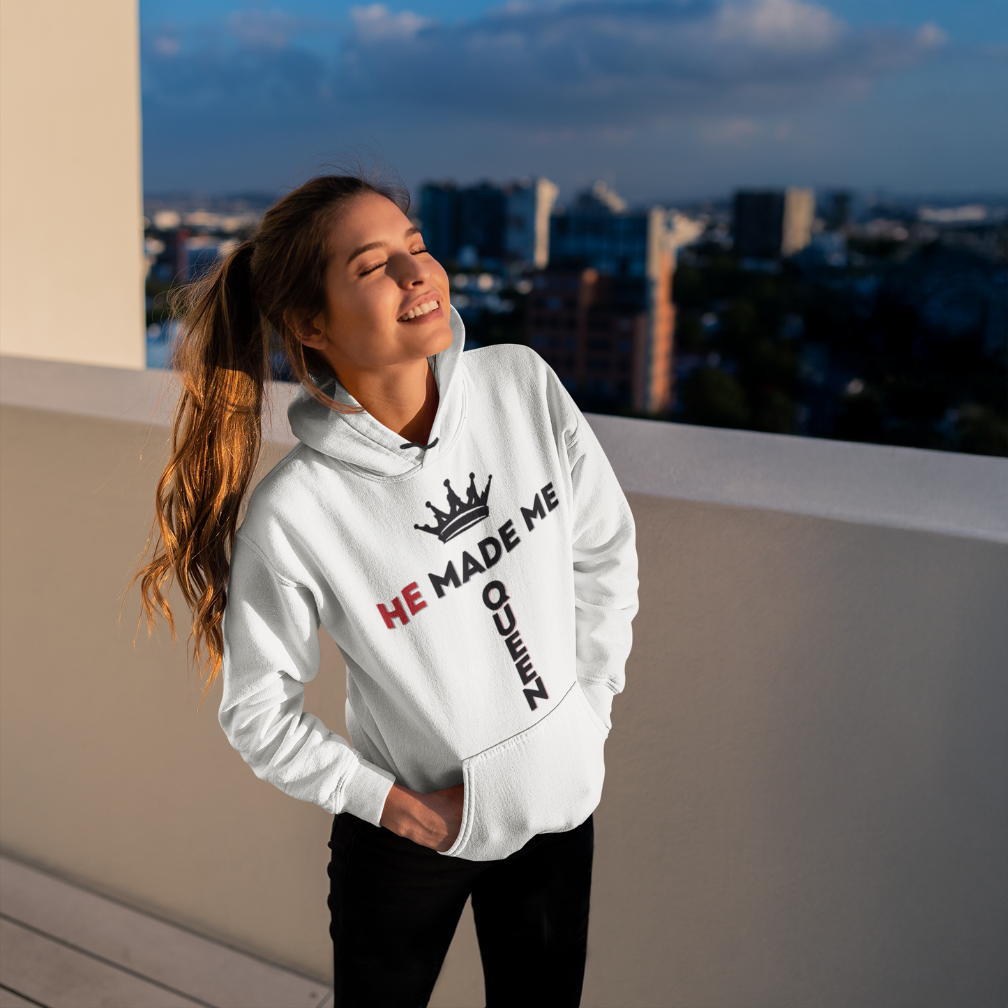 He Made Me Queen - Hoodie